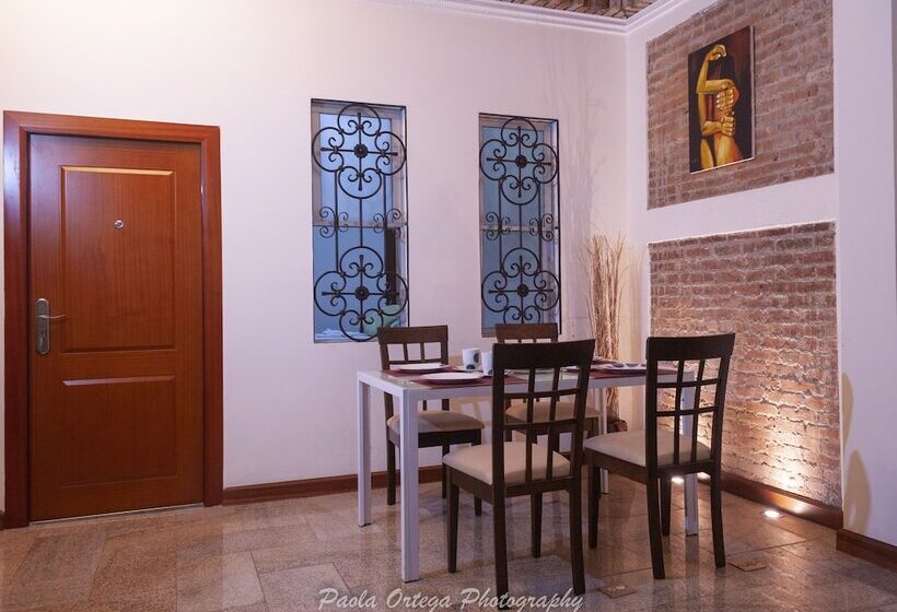 بنسيون Boutique Hotel Mi Casa