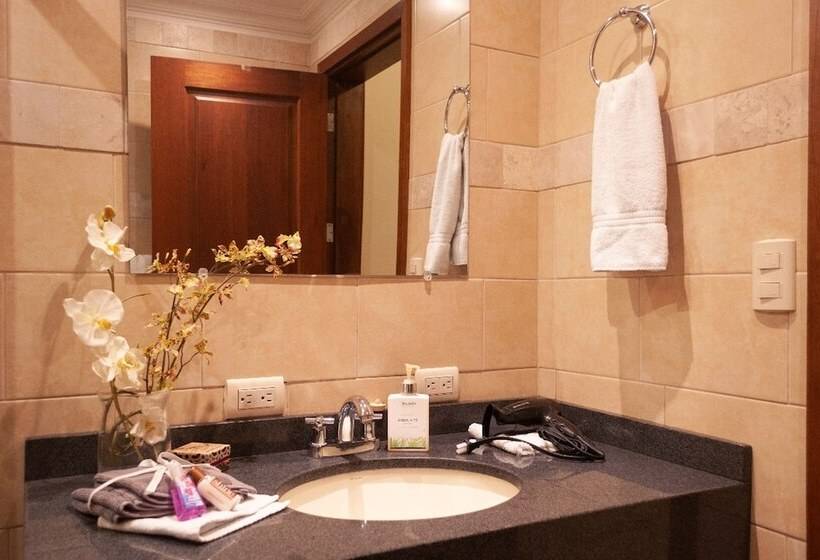 بنسيون Boutique Hotel Mi Casa