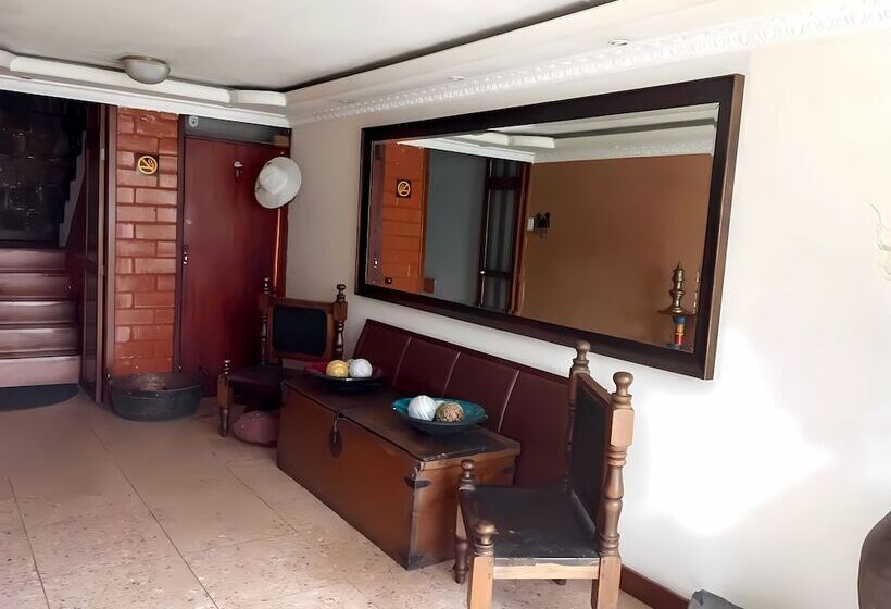 פנסיון Casa Solsticio