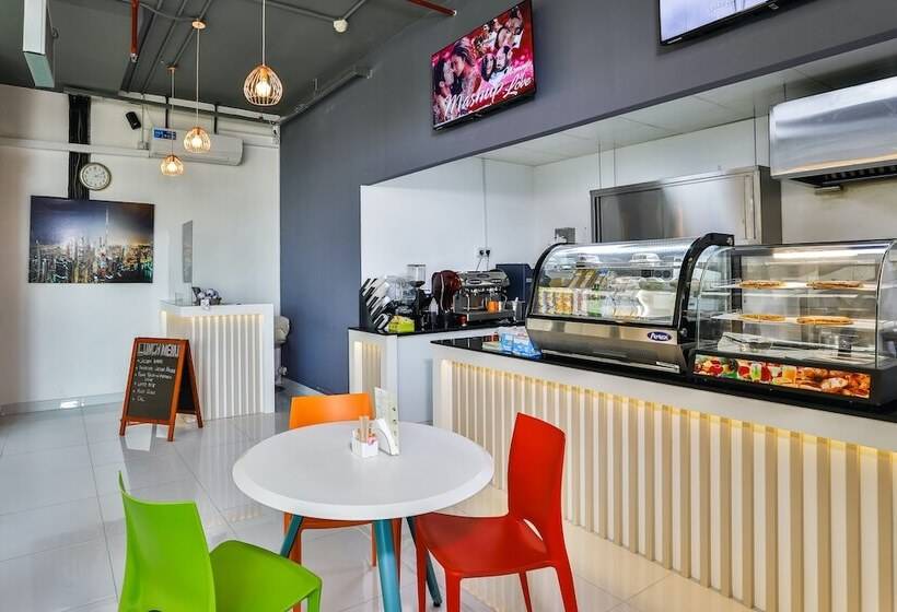 پانسیون Ensuite Rooms And Studios   Dubai