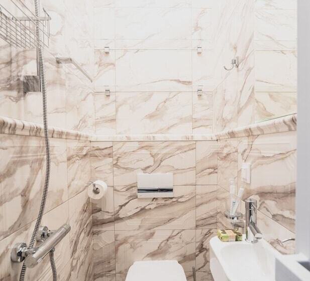 Pensión Guest House 16 8