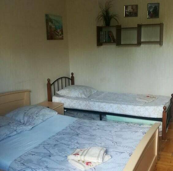 펜션 Kutuzov Apartments