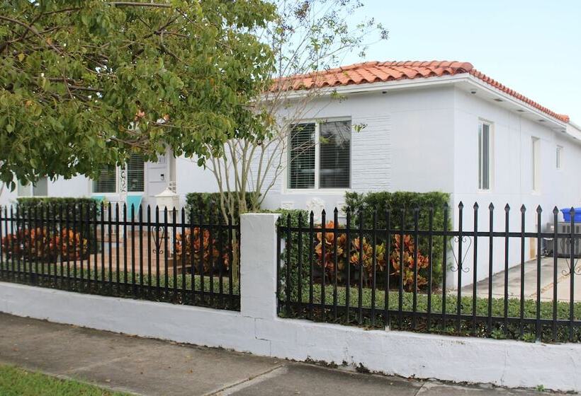 بنسيون Lucky Charm 401