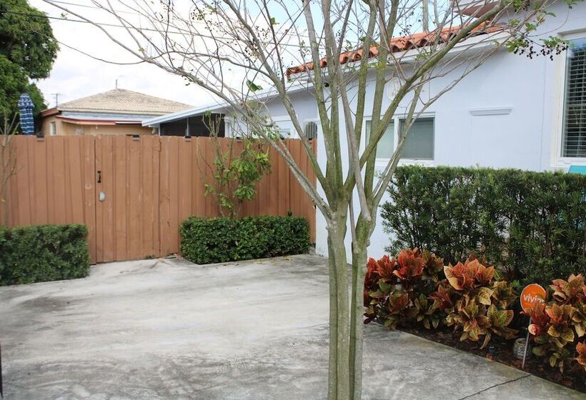 بنسيون Lucky Charm 401