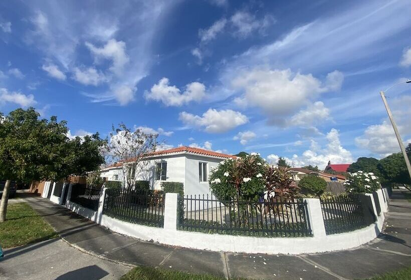 بنسيون Lucky Charm 401