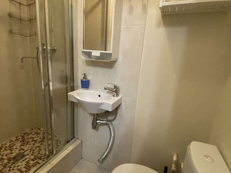 ペンション New Holland