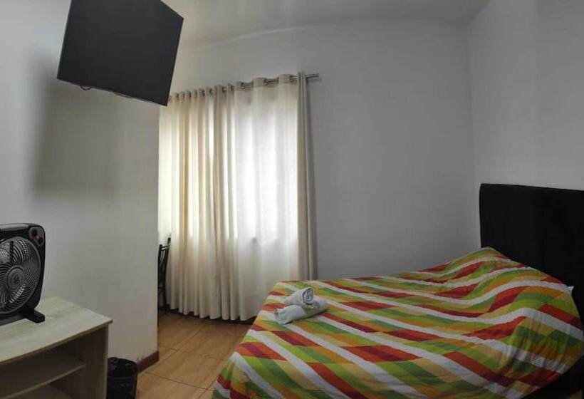 بنسيون Oscar House 776