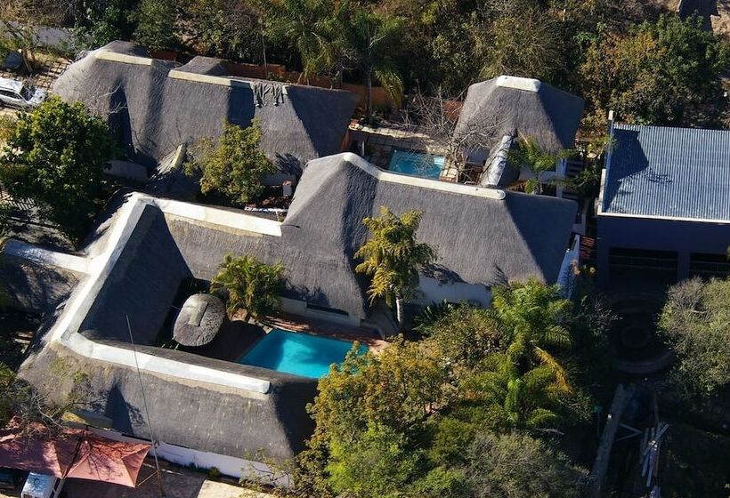 بنسيون Pensao Guest Lodge