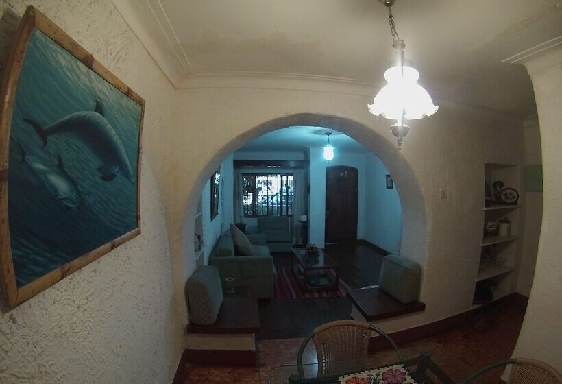 膳宿费 Quincha Guest House