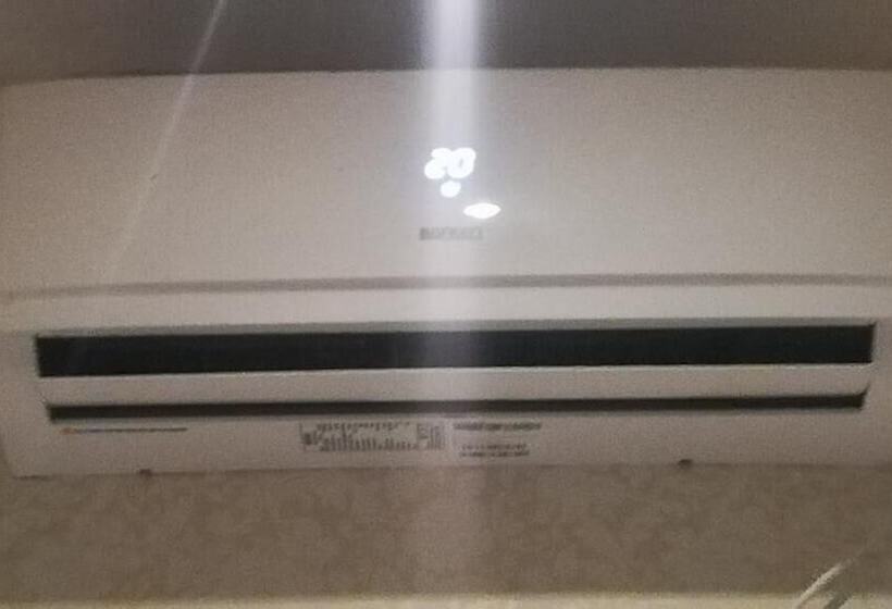 Пансион Rasputin Apartments