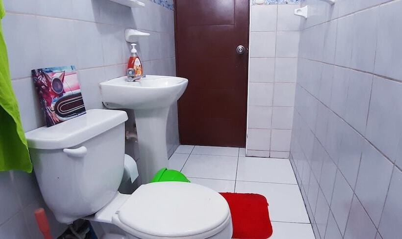 پانسیون Sebris Cafic Art Gallery House