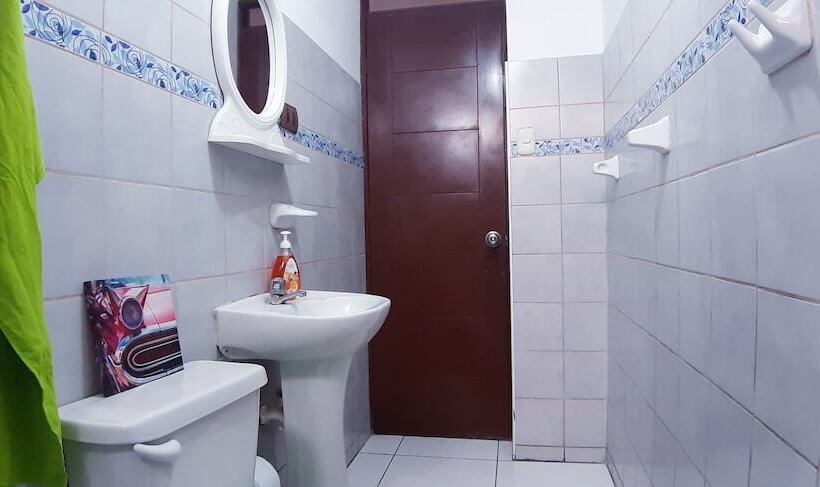 پانسیون Sebris Cafic Art Gallery House