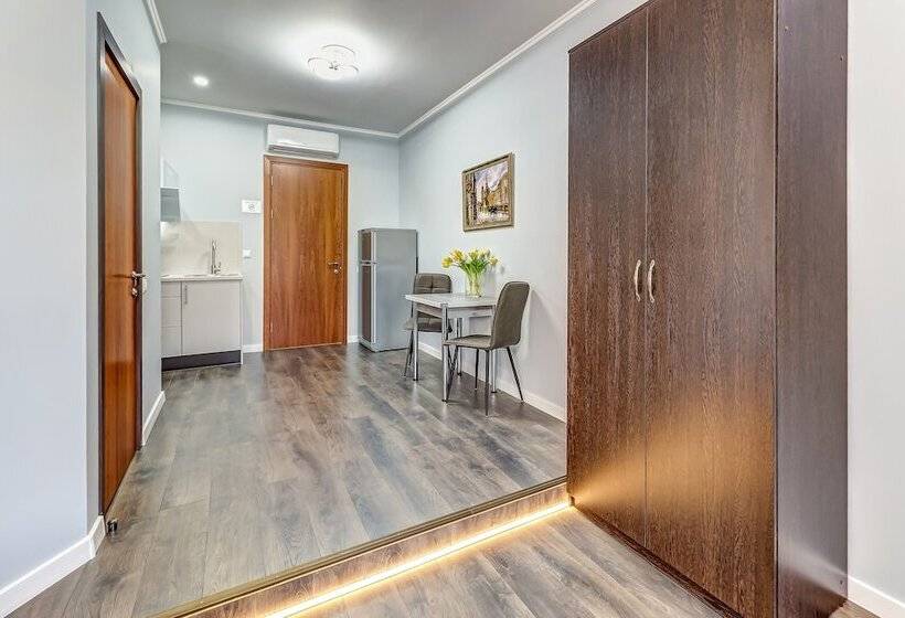 膳宿费 Solo Apart On Rubinshteina