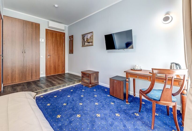 膳宿费 Solo Apart On Rubinshteina