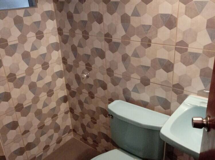 پانسیون Sucexco