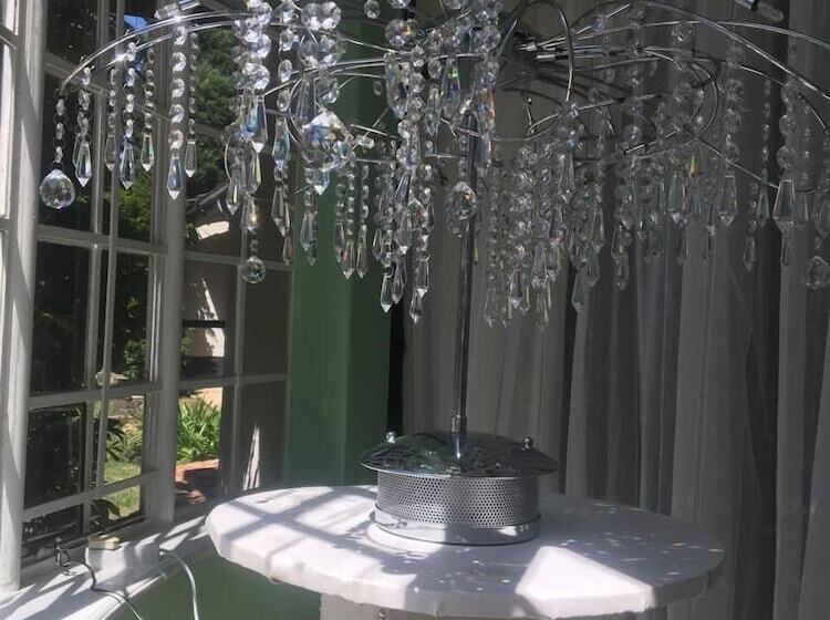 פנסיון Tanya S Place