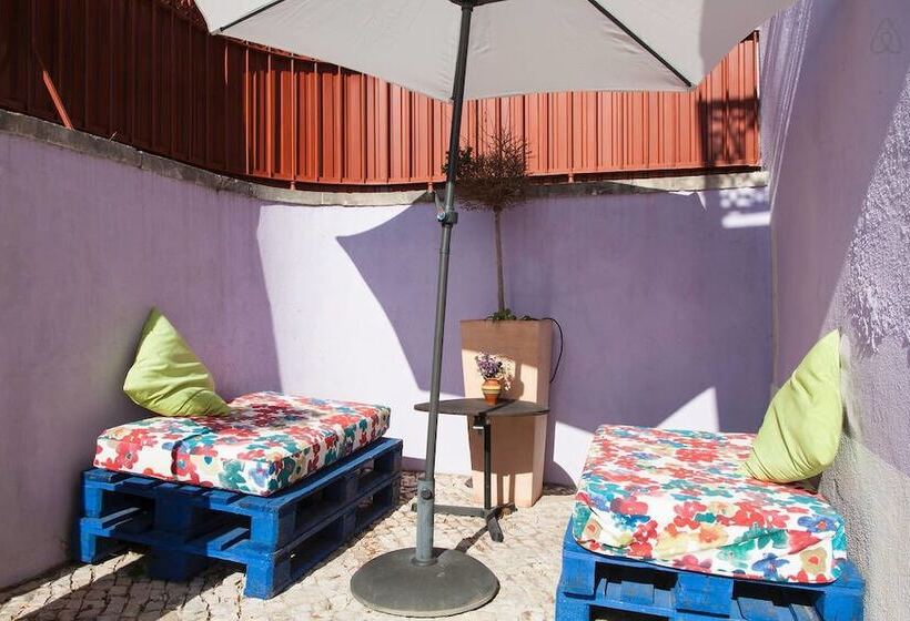 بنسيون Three4six Guesthouse