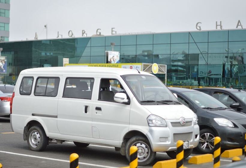 פנסיון Transit Home Bed And Breakfast   Adults Only