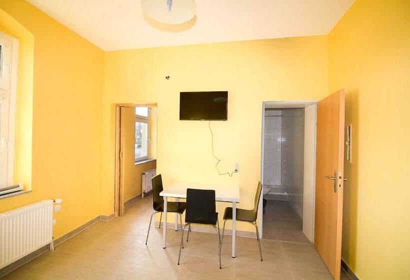 پانسیون Tripcologne Apartments Bergisch Gladbach Since 2013