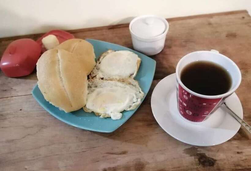 פנסיון Zakaed Home