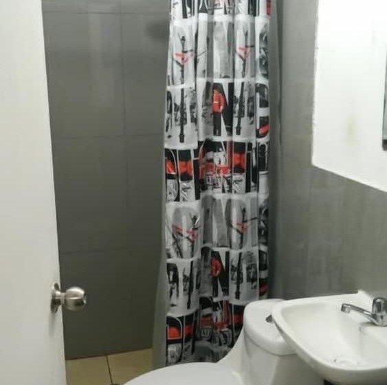 פנסיון Zakaed Home