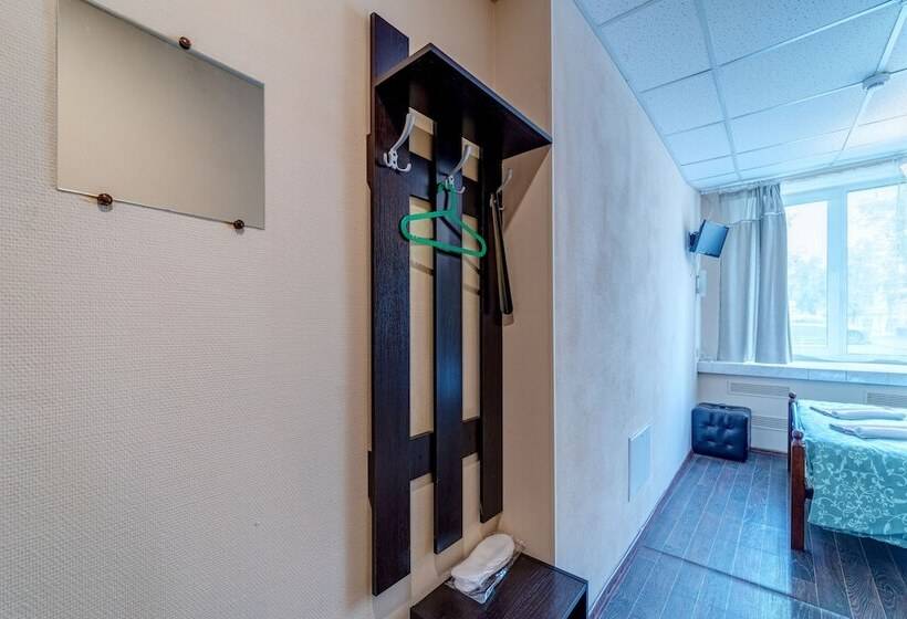 Shabolovka Hotel   Hostel