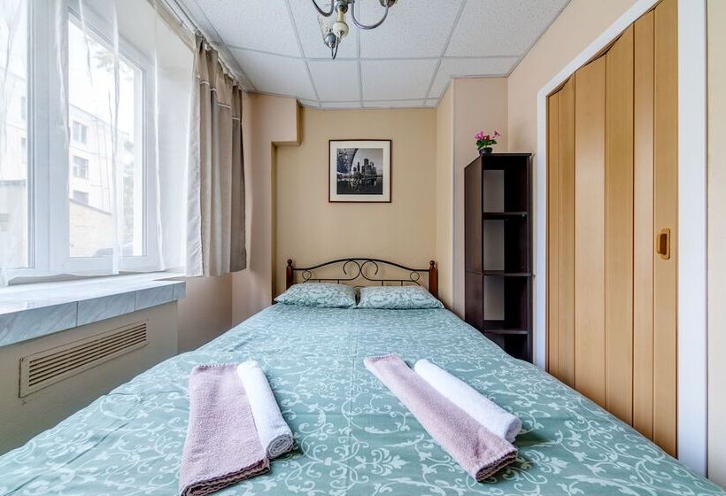 Shabolovka Hotel   Hostel