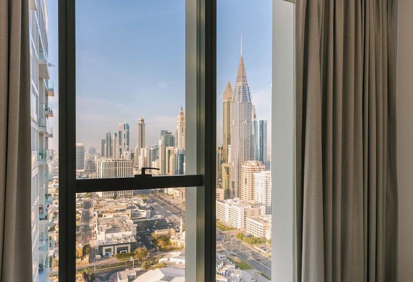 Sonder Downtown Towers