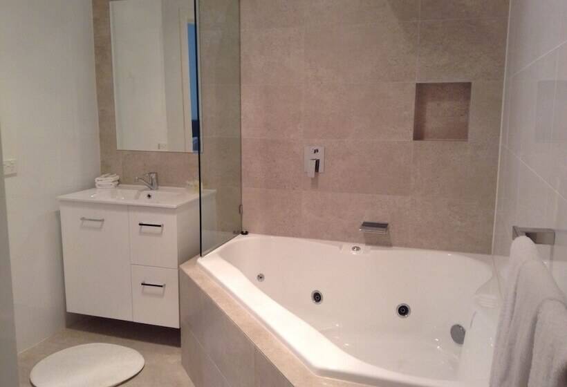 Stables Boutique Motel