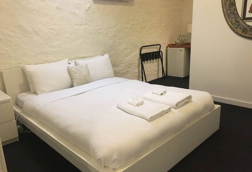 Stables Boutique Motel