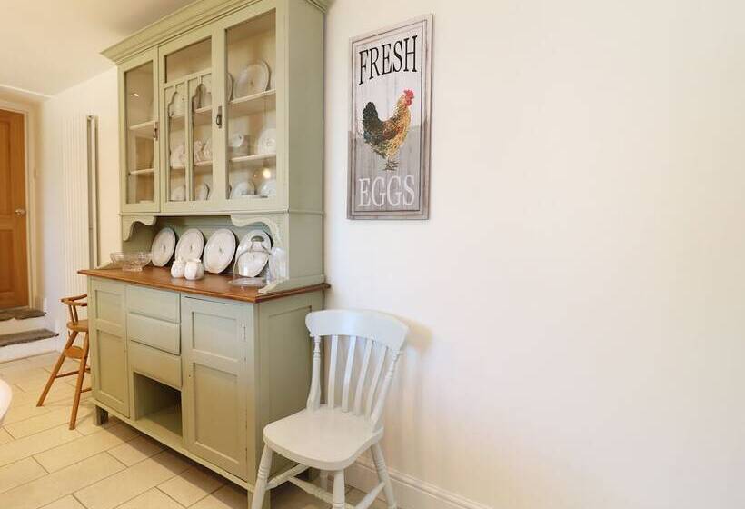 Ty Ffarm At Gellilwch