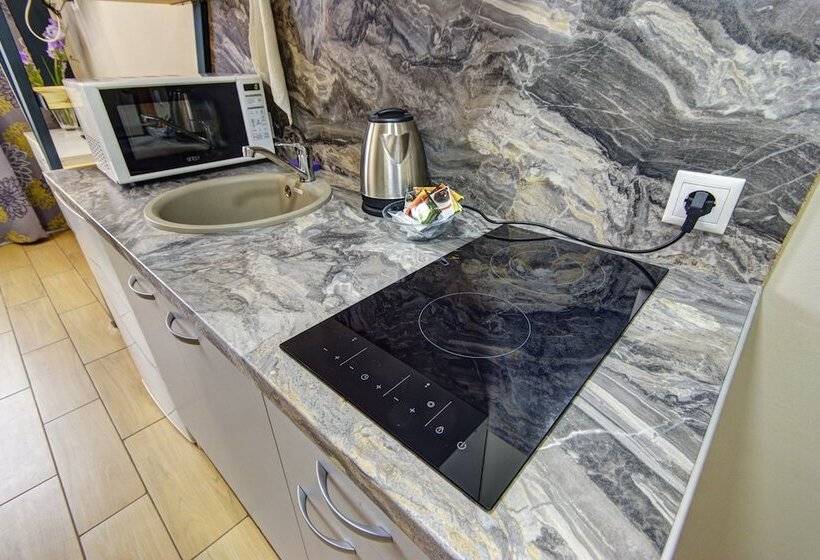 Uroom Apart Hotel Pervomaiskaya