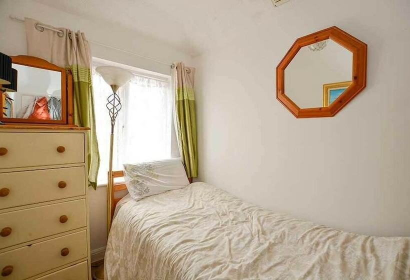 فندق صغير Abbey Sons