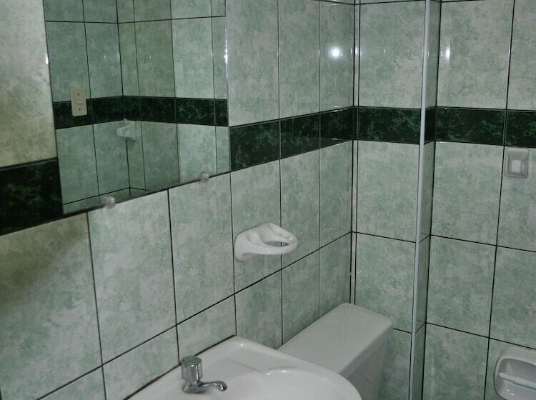 호스텔 Hostal Las Palmeras