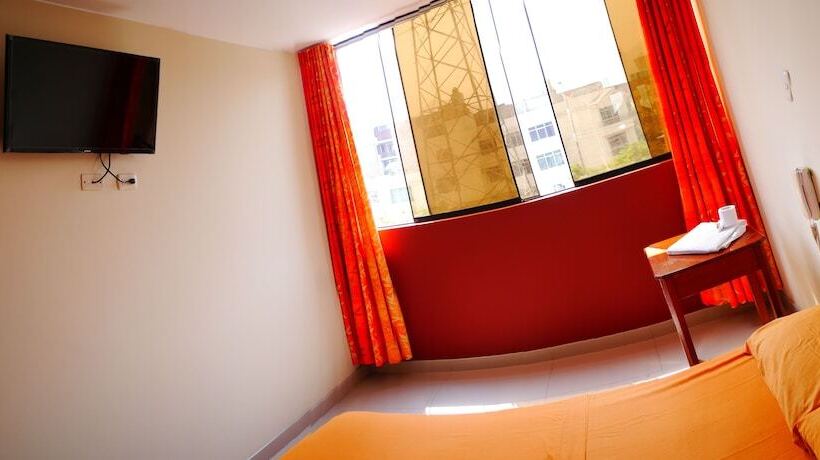 호스텔 Hostal Las Palmeras