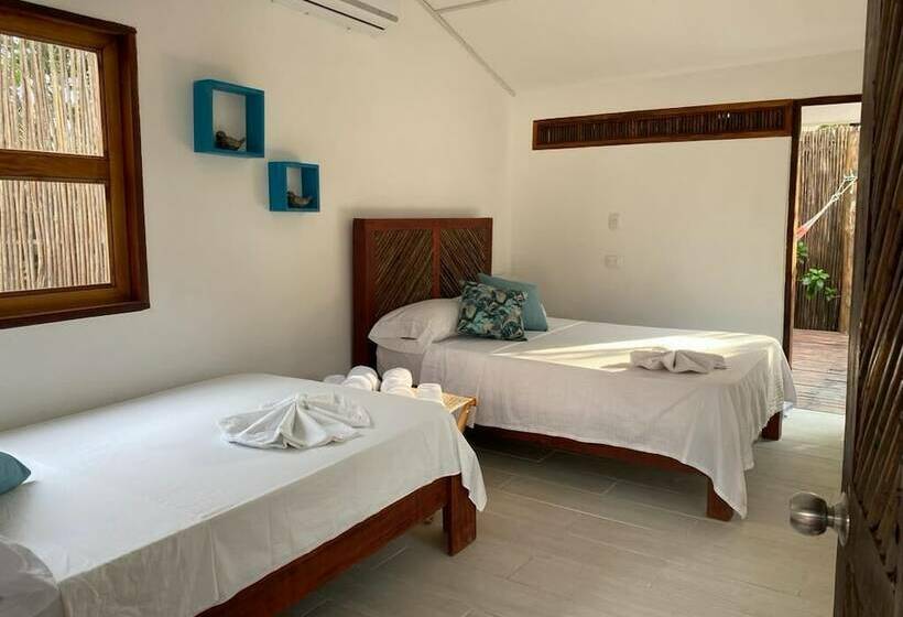 فندق صغير Sunsets Del Rosario