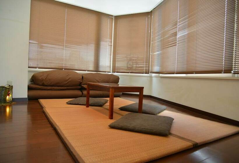 Tsuki No Yado   Hostel