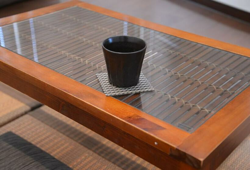 Tsuki No Yado   Hostel