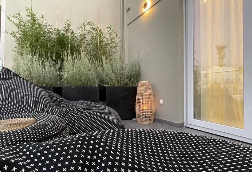 Athens Warehouse Boutique Hotel & Suites