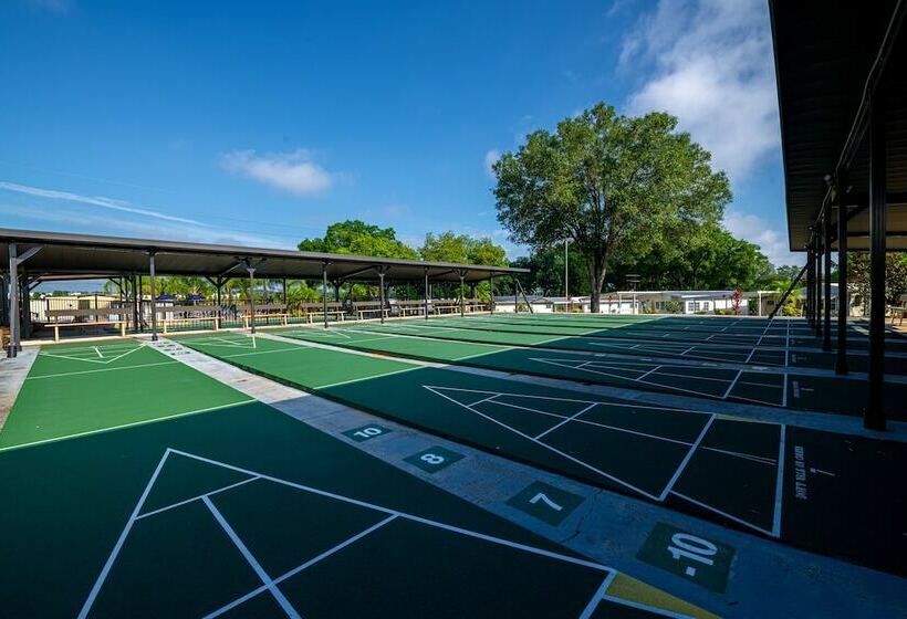 渡假胜地  Baker Acres