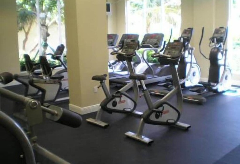 Beach Apartments Hollywood