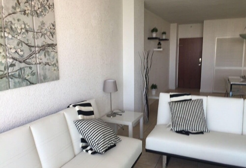 Beach Apartments Hollywood