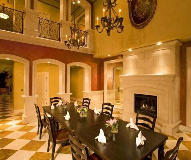 مبيت وإفطار Arden Hills