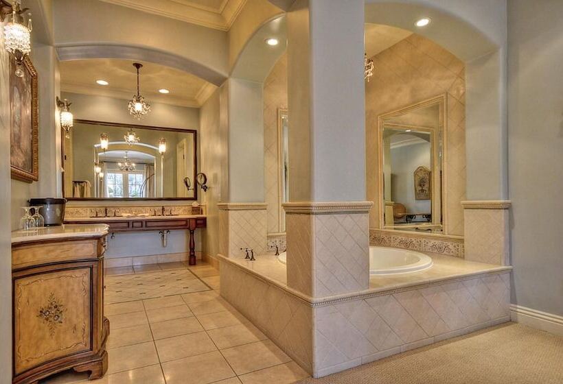 Bed and Breakfast Arden Hills