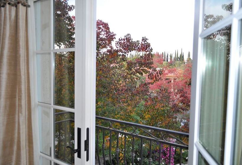 Bed and Breakfast Arden Hills