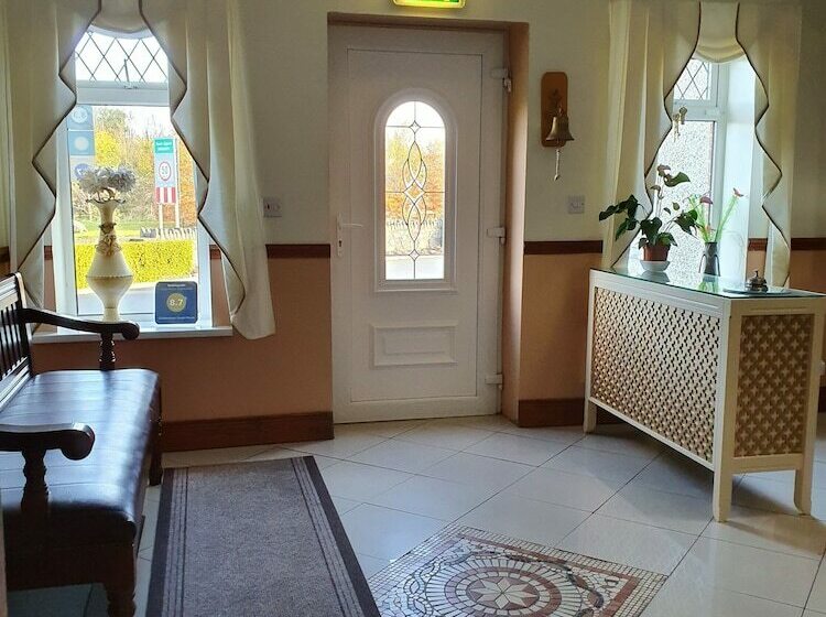 مبيت وإفطار Golden Dawn Guesthouse
