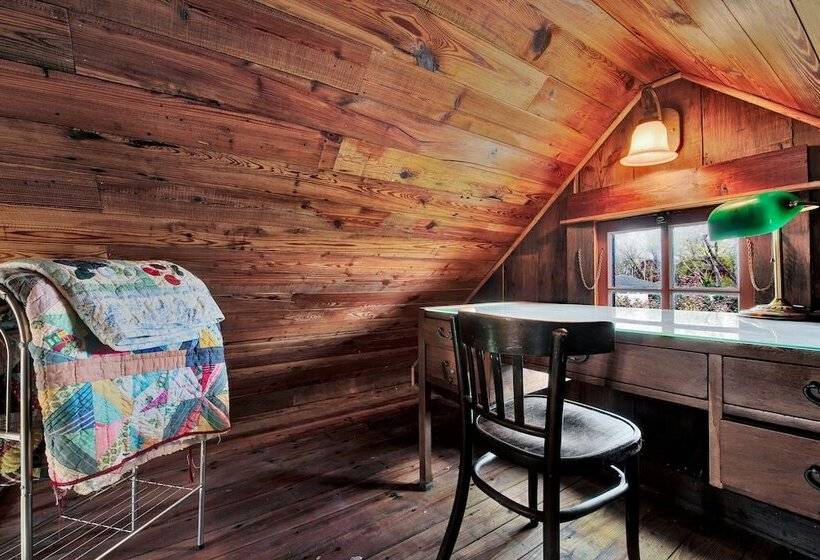 مبيت وإفطار Silver Sycamore