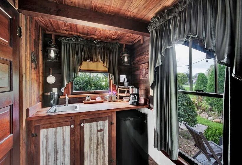 مبيت وإفطار Silver Sycamore