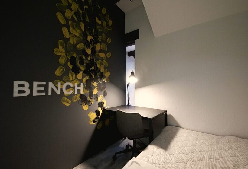 Bench   Hostel