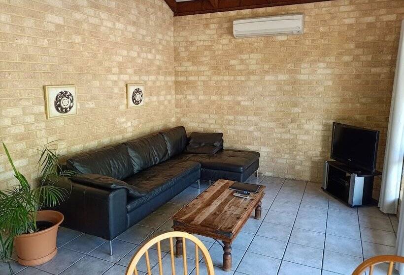 Chalets On Stoneville